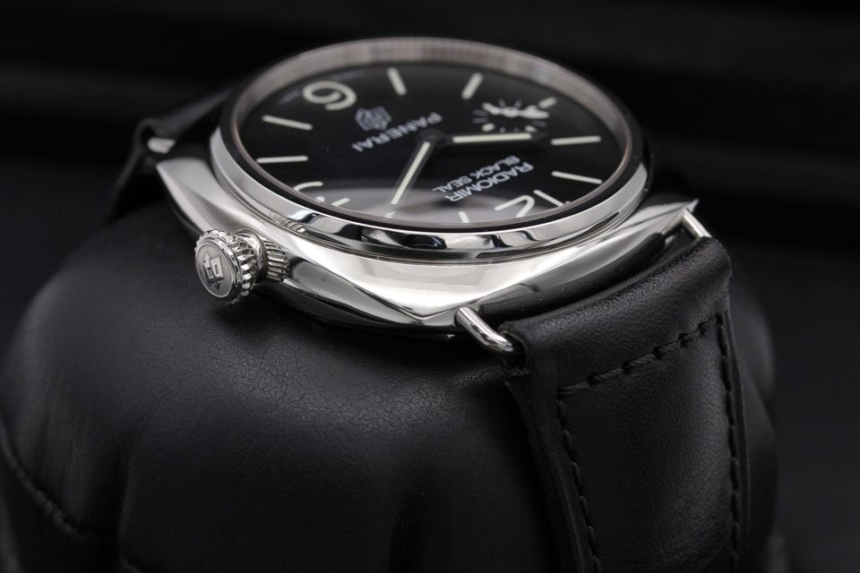 Panerai Radiomir Manual PAM00380 Image 4